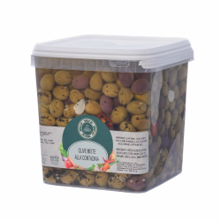 Mixed seasoned olives
