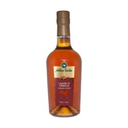 Cinnamon liqueur