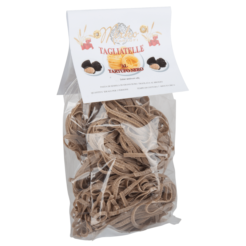 Tagliatelle al tartufo nero