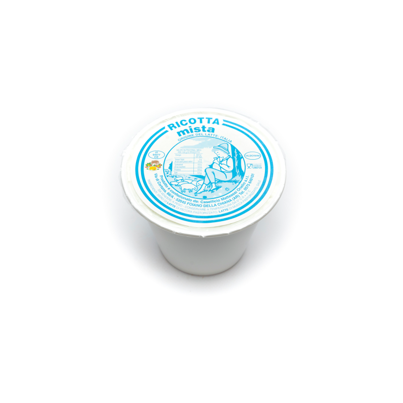 Mixed sheep and cow milk ricotta